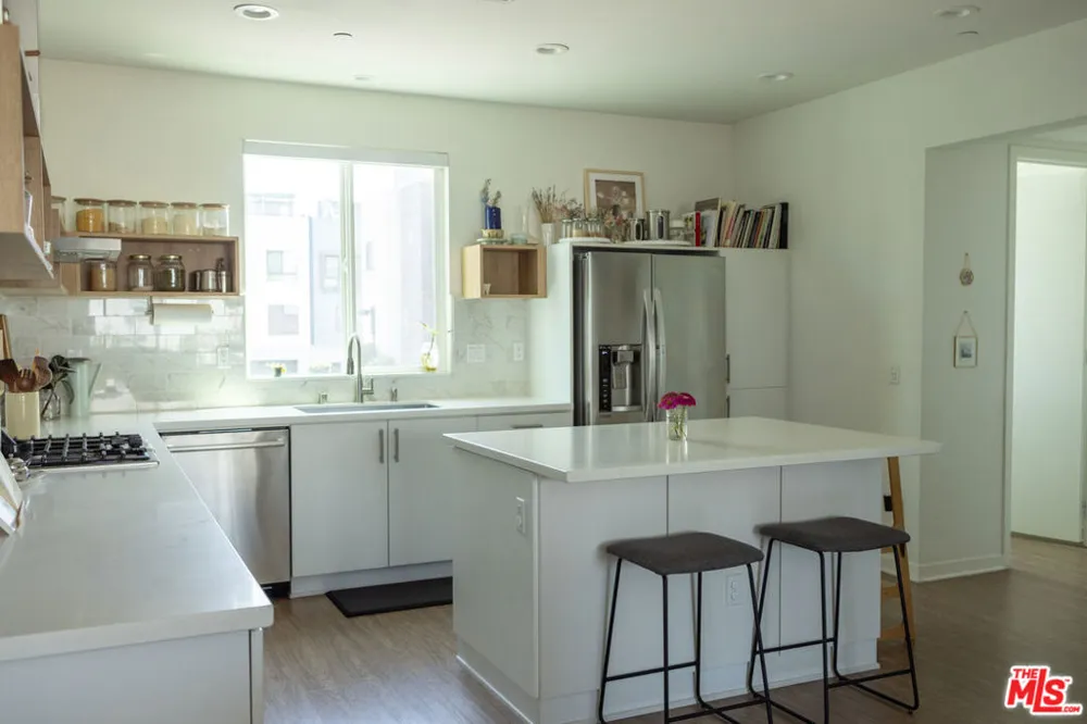 1557 Verbena Way Los Angeles, CA 90041