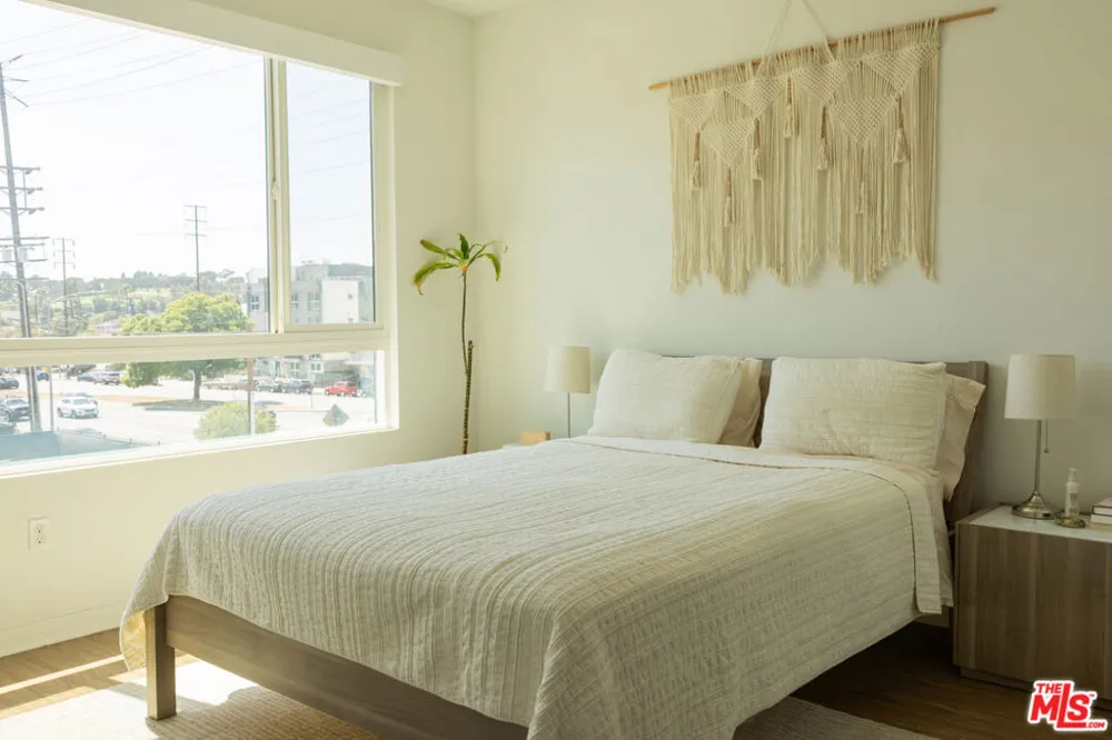 1557 Verbena Way Los Angeles, CA 90041