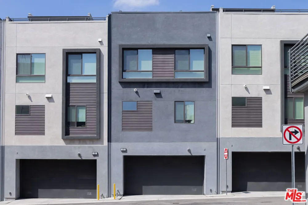 1557 Verbena Way Los Angeles, CA 90041