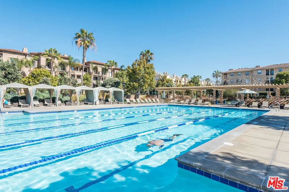 13075 Pacific #317 Playa Vista, CA 90094