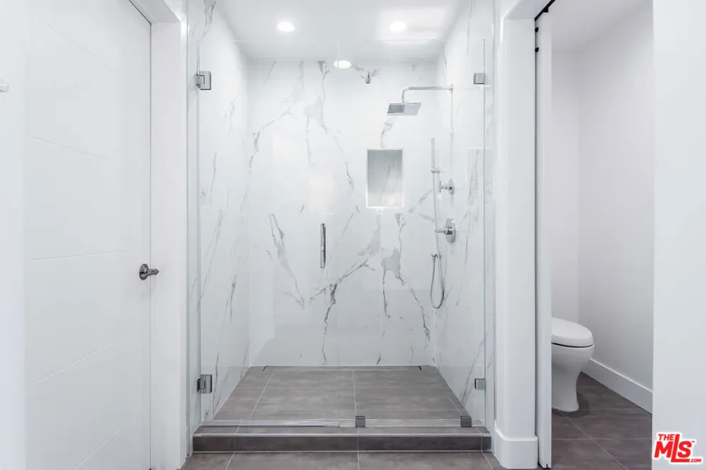 13075 Pacific #317 Playa Vista, CA 90094