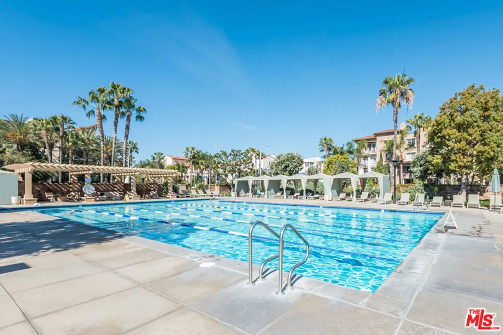 13075 Pacific #317 Playa Vista, CA 90094