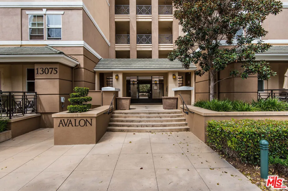 13075 Pacific #317 Playa Vista, CA 90094