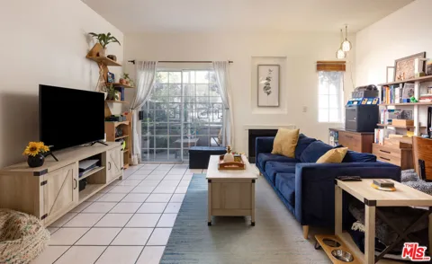 5154 Inglewood Boulevard #1