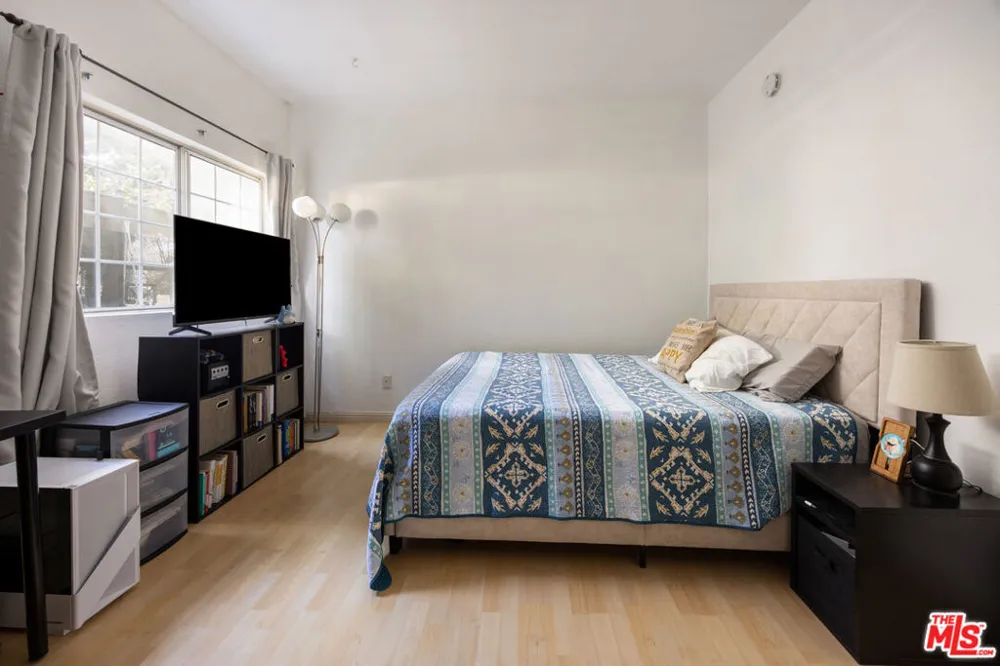 5154 Inglewood Boulevard #1 Los Angeles, CA 90230