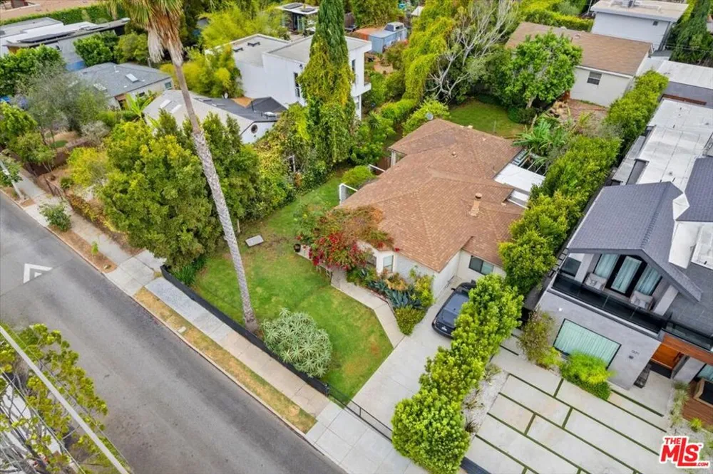 1365 Palms Boulevard Los Angeles, CA 90291