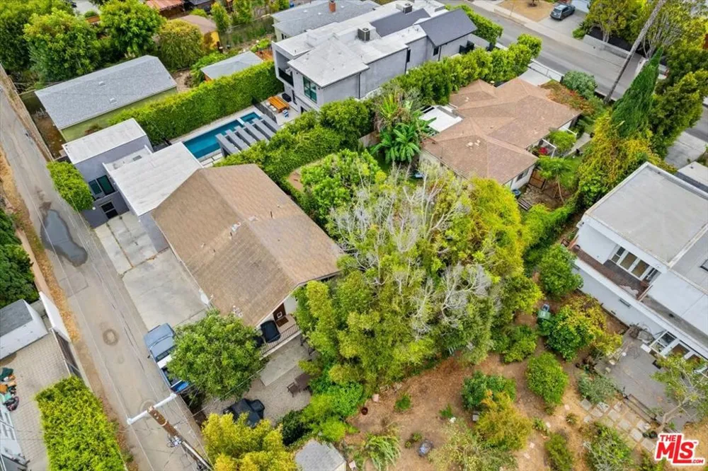 1365 Palms Boulevard Los Angeles, CA 90291