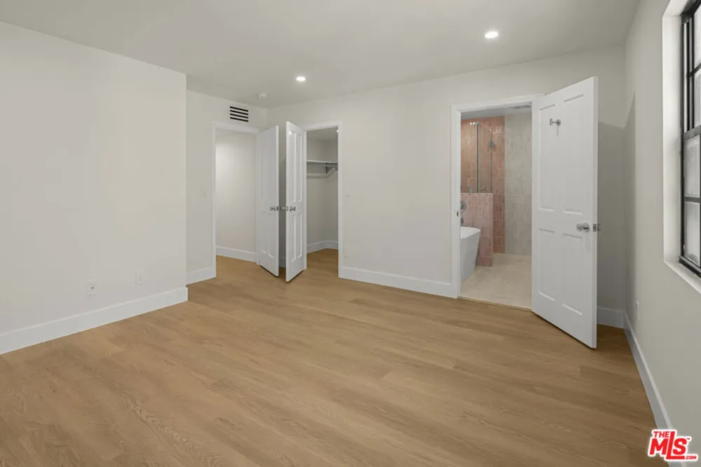 11759 Gateway Boulevard Los Angeles, CA 90064