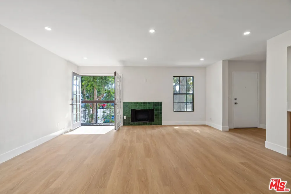 11759 Gateway Boulevard Los Angeles, CA 90064