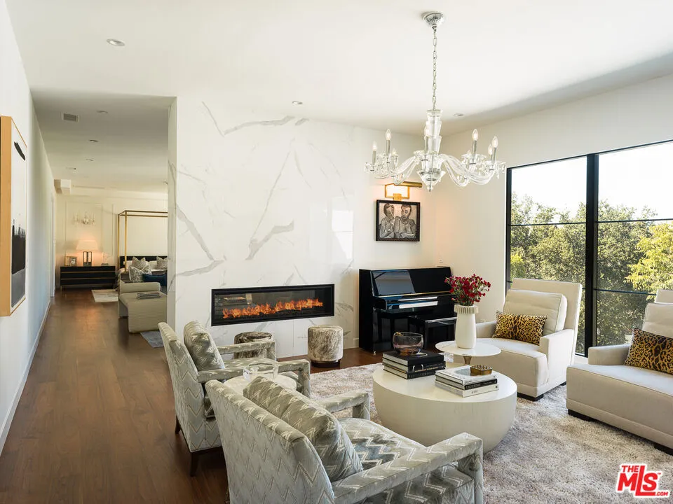 5192 Parkway Calabasas Calabasas, CA 91302
