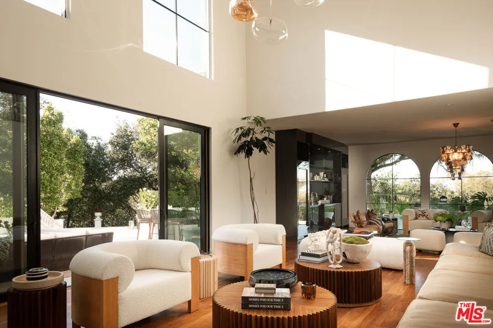 5192 Parkway Calabasas Calabasas, CA 91302