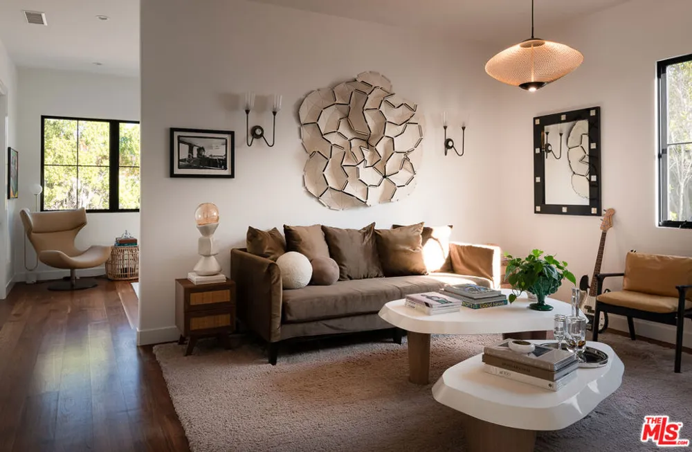 5192 Parkway Calabasas Calabasas, CA 91302