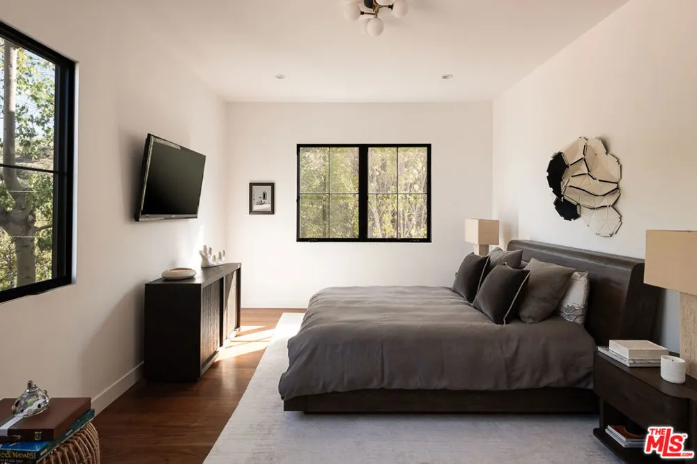 5192 Parkway Calabasas Calabasas, CA 91302