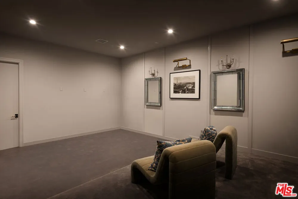 5192 Parkway Calabasas Calabasas, CA 91302