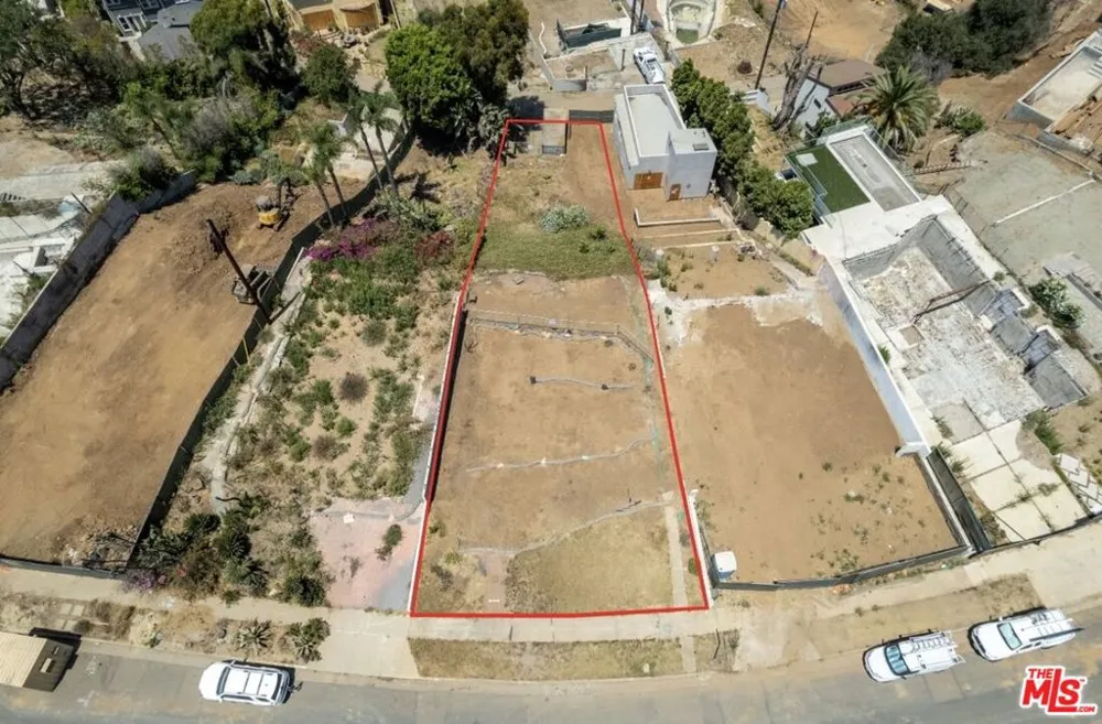 533 Mount Holyoke Avenue Los Angeles, CA 90272