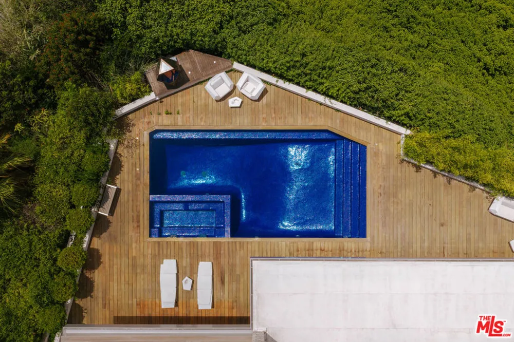 2644 Eden Place Los Angeles, CA 90210