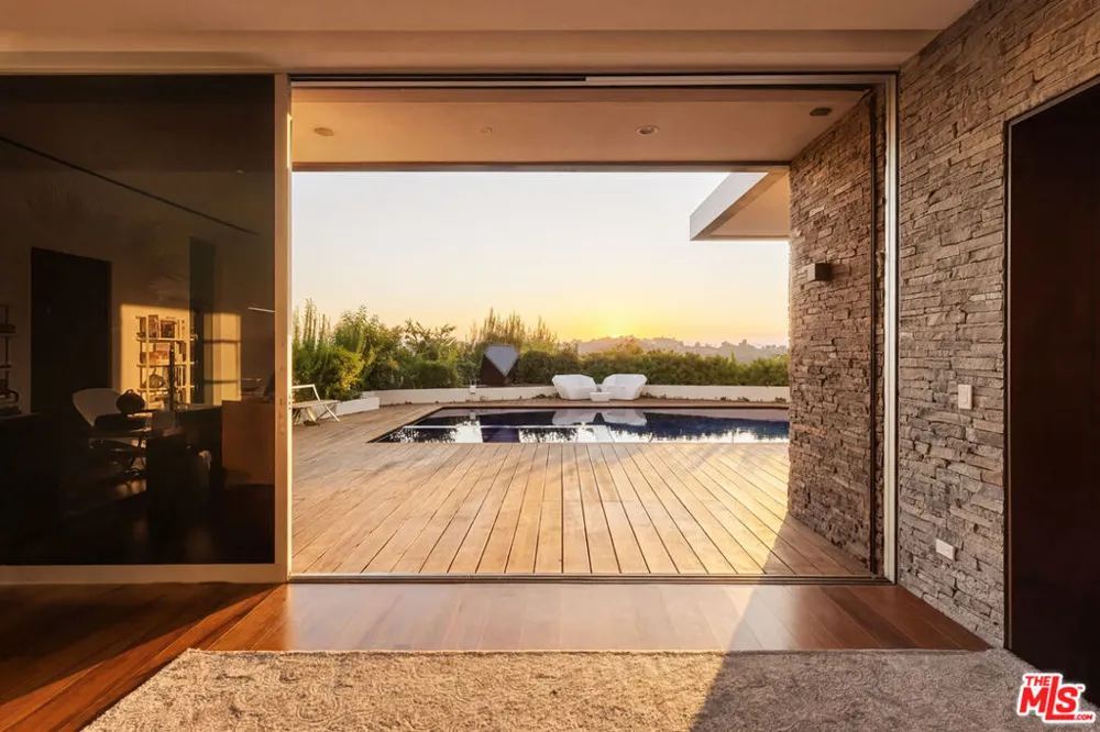 2644 Eden Place Los Angeles, CA 90210