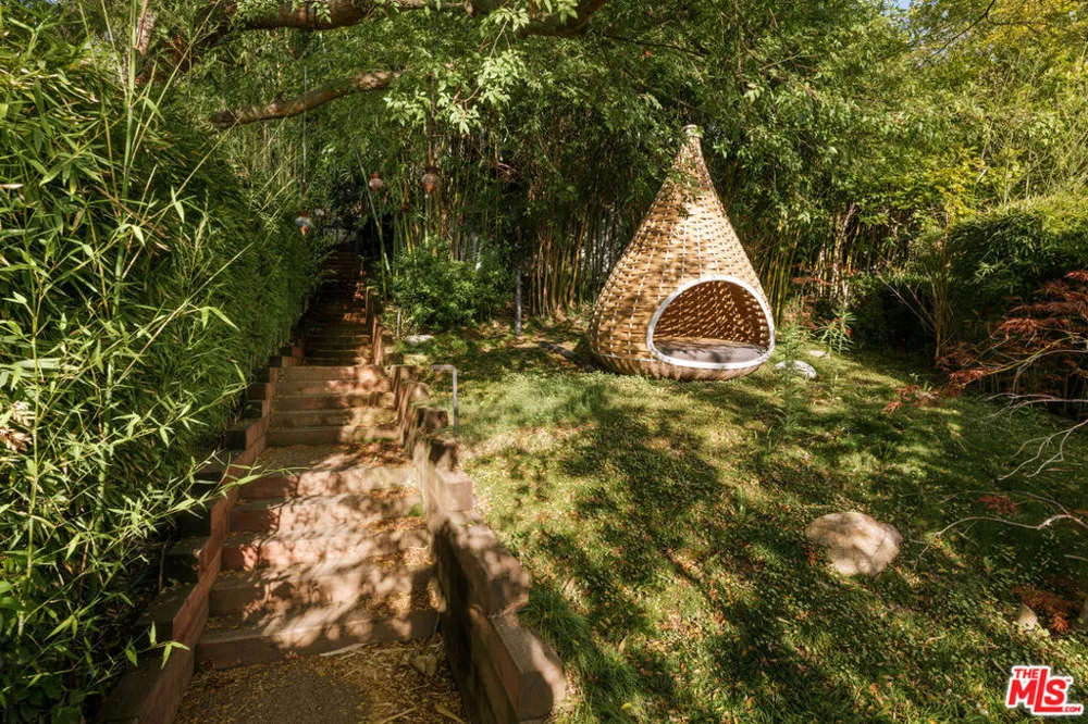 2644 Eden Place Los Angeles, CA 90210