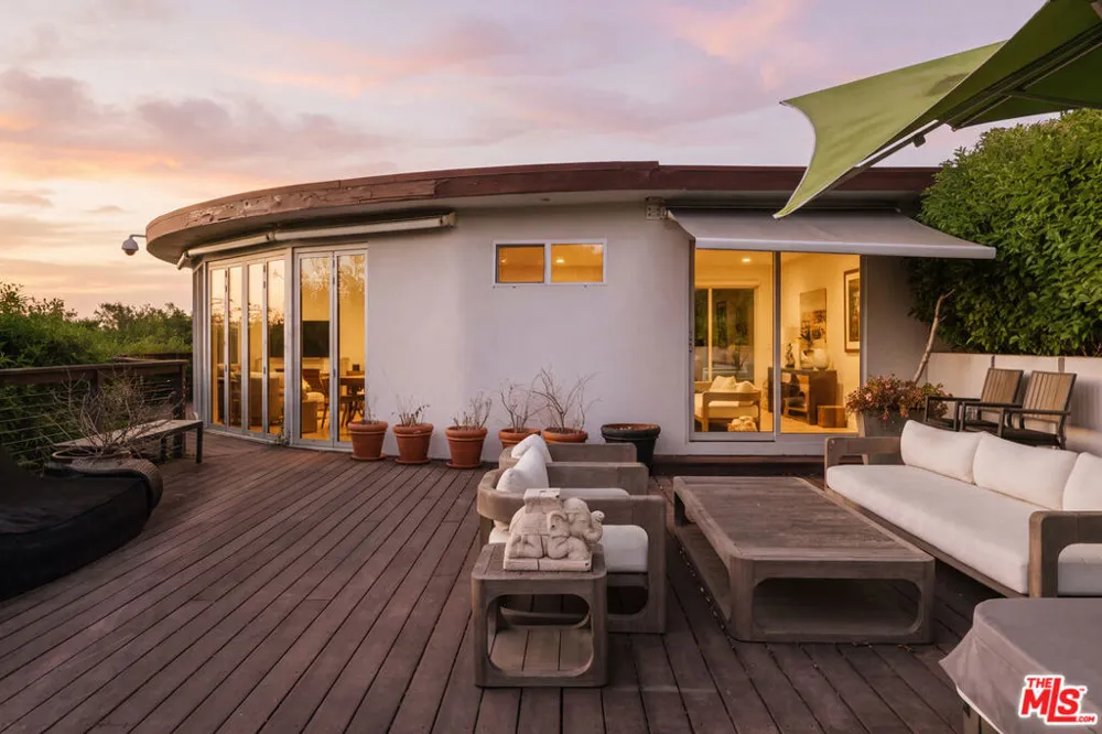 2644 Eden Place Los Angeles, CA 90210