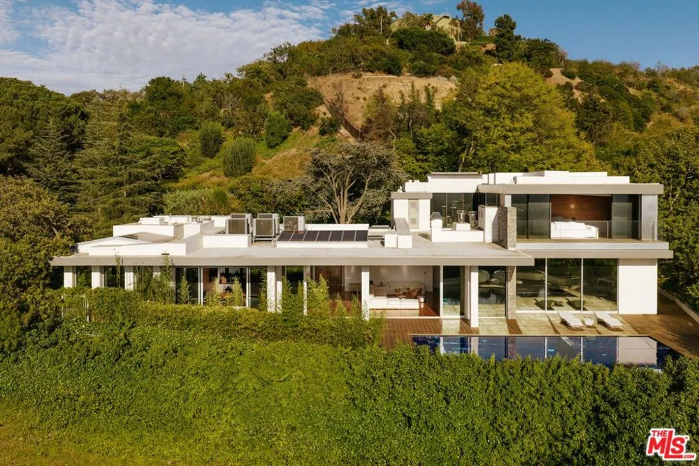 2644 Eden Place Los Angeles, CA 90210