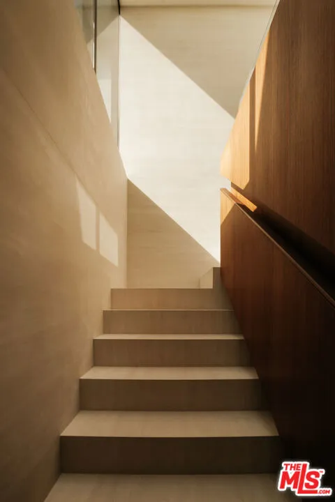 2644 Eden Place Los Angeles, CA 90210