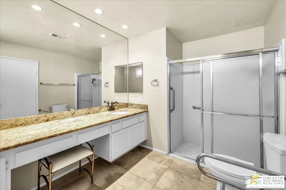 25 Toledo Drive Rancho Mirage, CA 92270