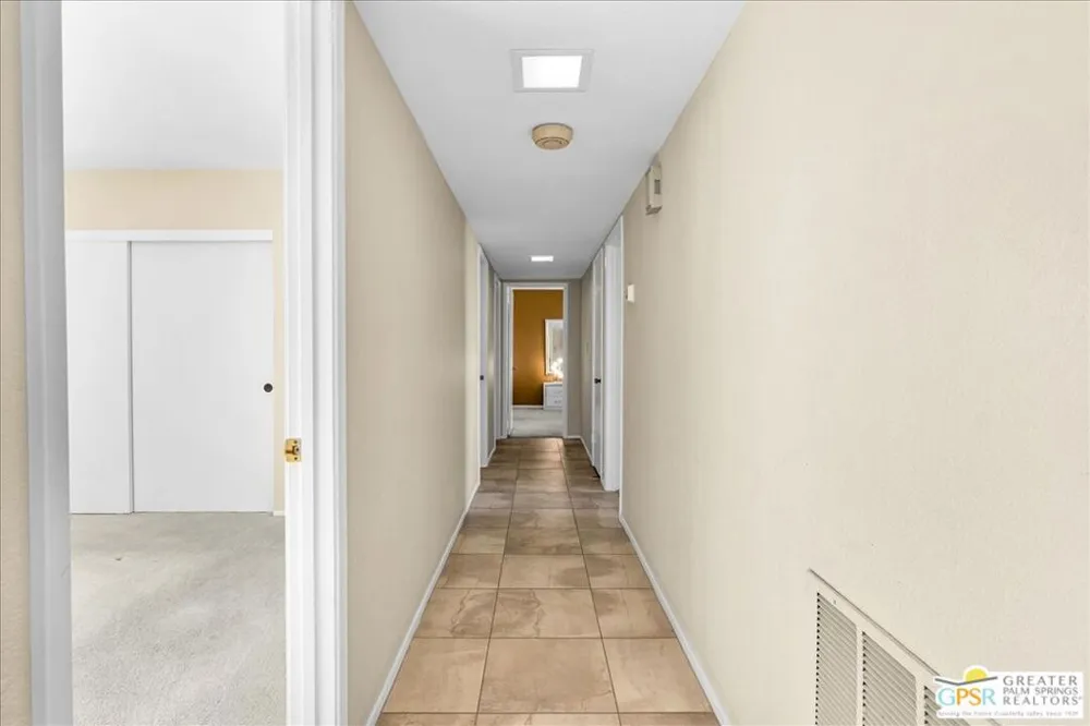 25 Toledo Drive Rancho Mirage, CA 92270