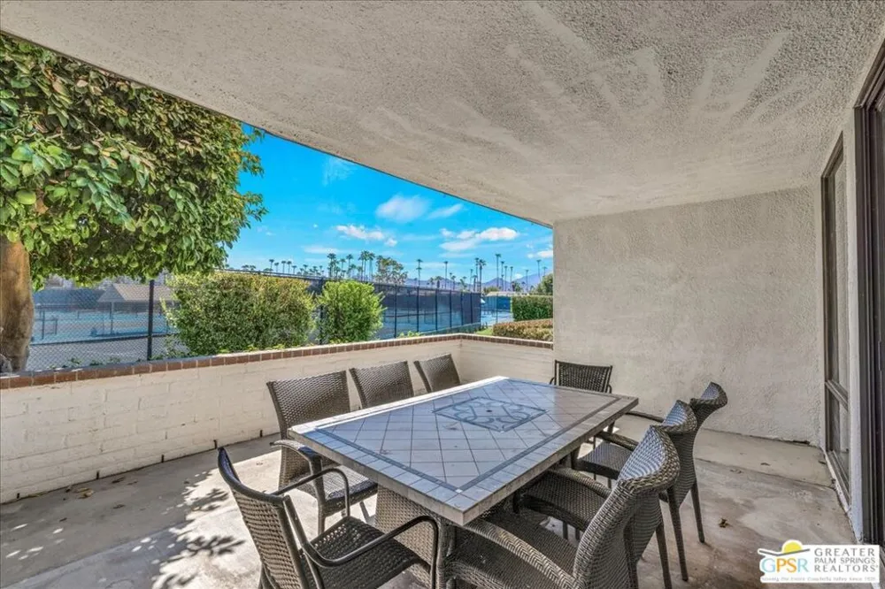25 Toledo Drive Rancho Mirage, CA 92270