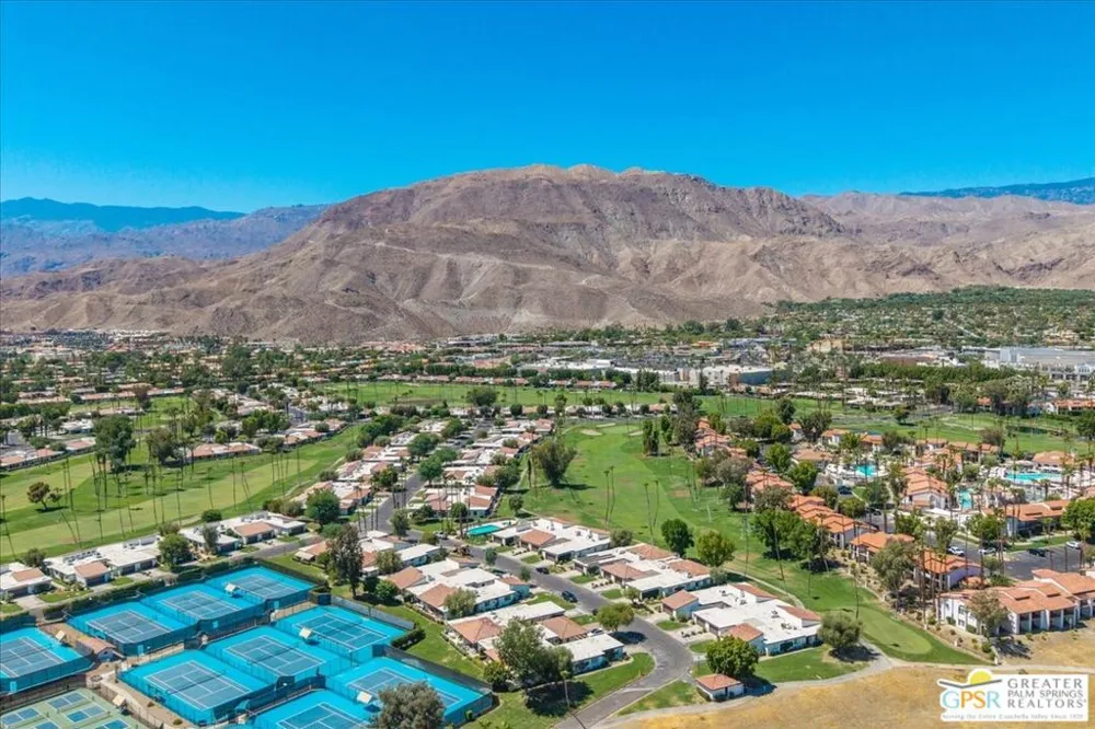 25 Toledo Drive Rancho Mirage, CA 92270