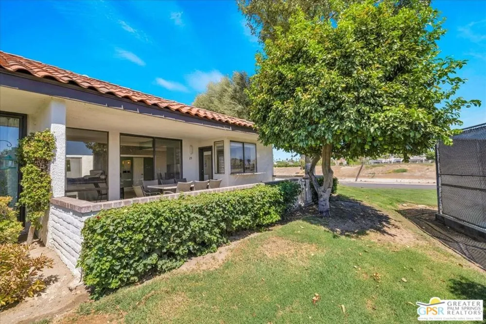 25 Toledo Drive Rancho Mirage, CA 92270