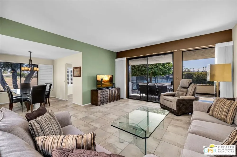 25 Toledo Drive Rancho Mirage, CA 92270