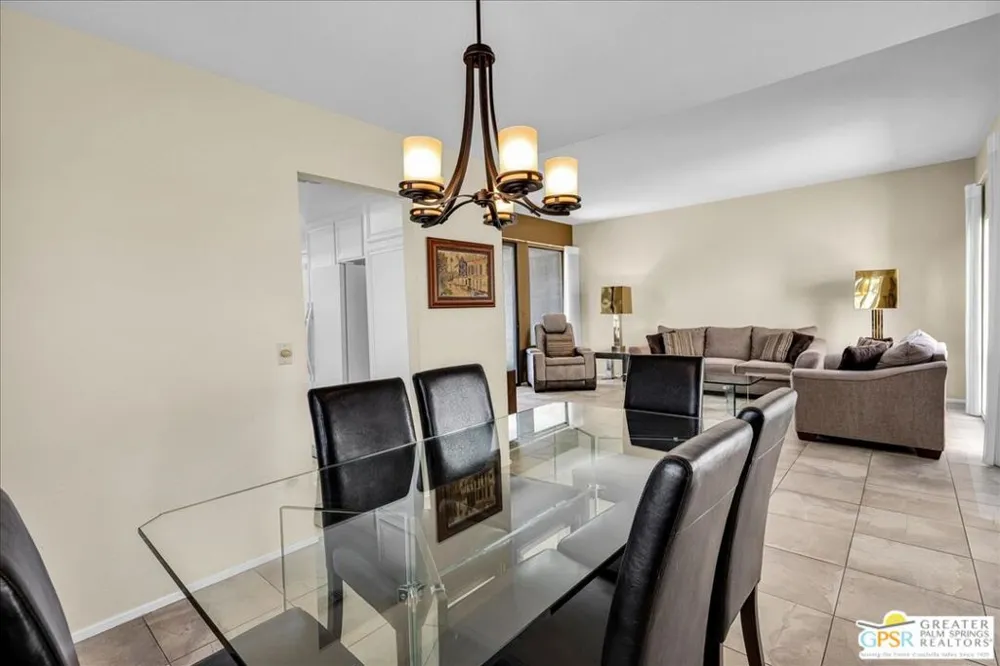 25 Toledo Drive Rancho Mirage, CA 92270