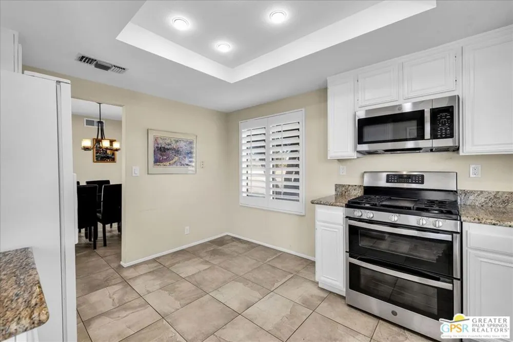 25 Toledo Drive Rancho Mirage, CA 92270
