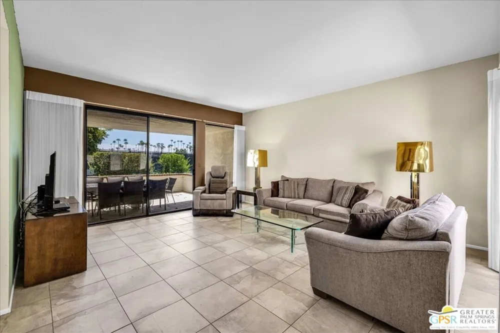 25 Toledo Drive Rancho Mirage, CA 92270