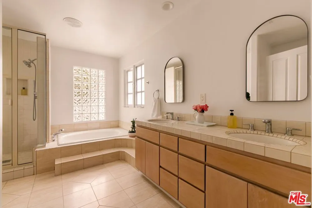 3214 Pearl Street Santa Monica, CA 90405