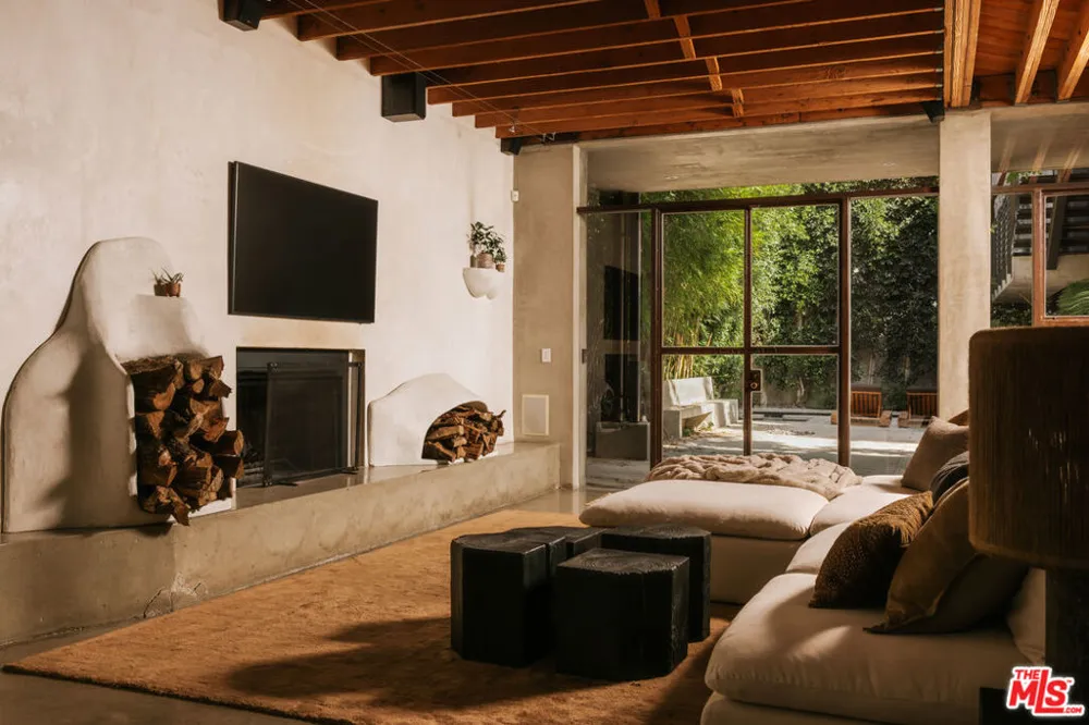 554 Westminster Avenue Los Angeles, CA 90291