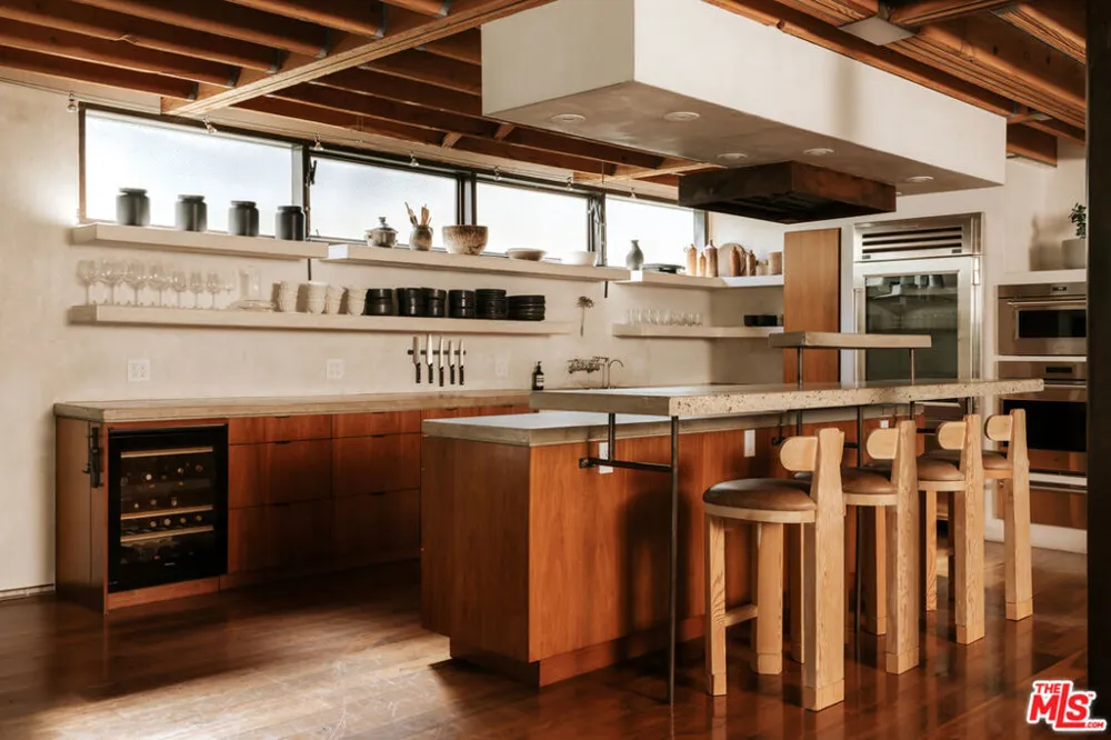 554 Westminster Avenue Los Angeles, CA 90291