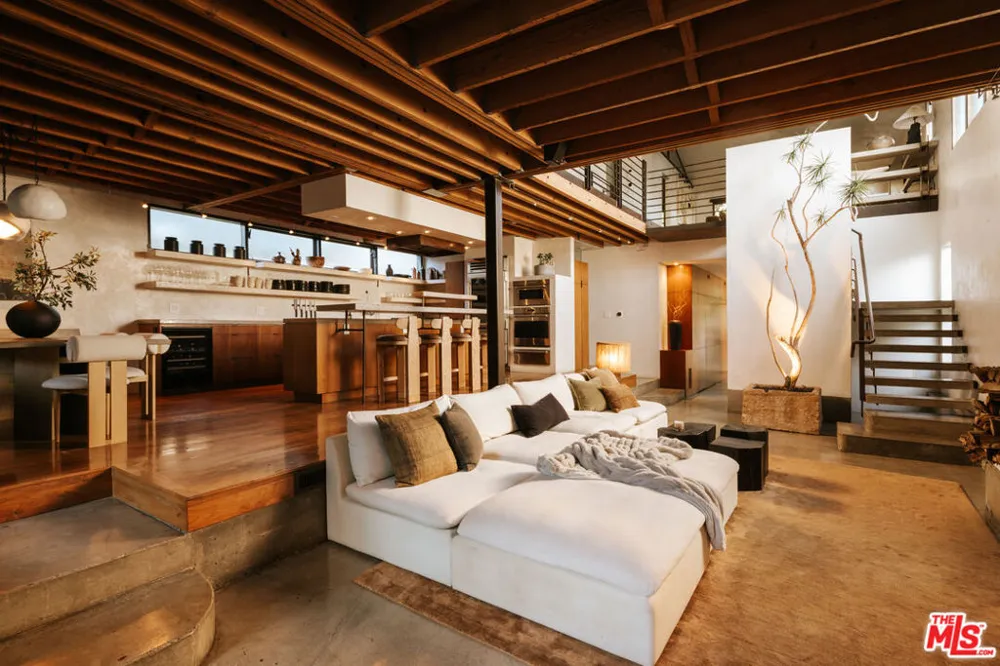 554 Westminster Avenue Los Angeles, CA 90291