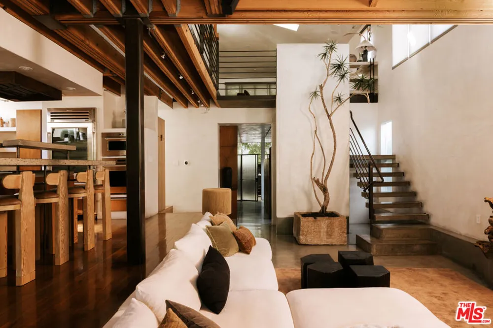 554 Westminster Avenue Los Angeles, CA 90291