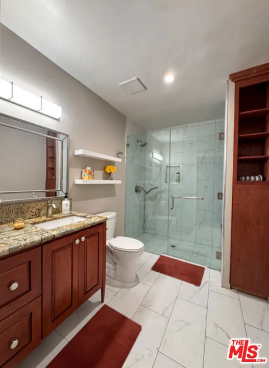 205 Quincy Avenue Long Beach, CA 90803