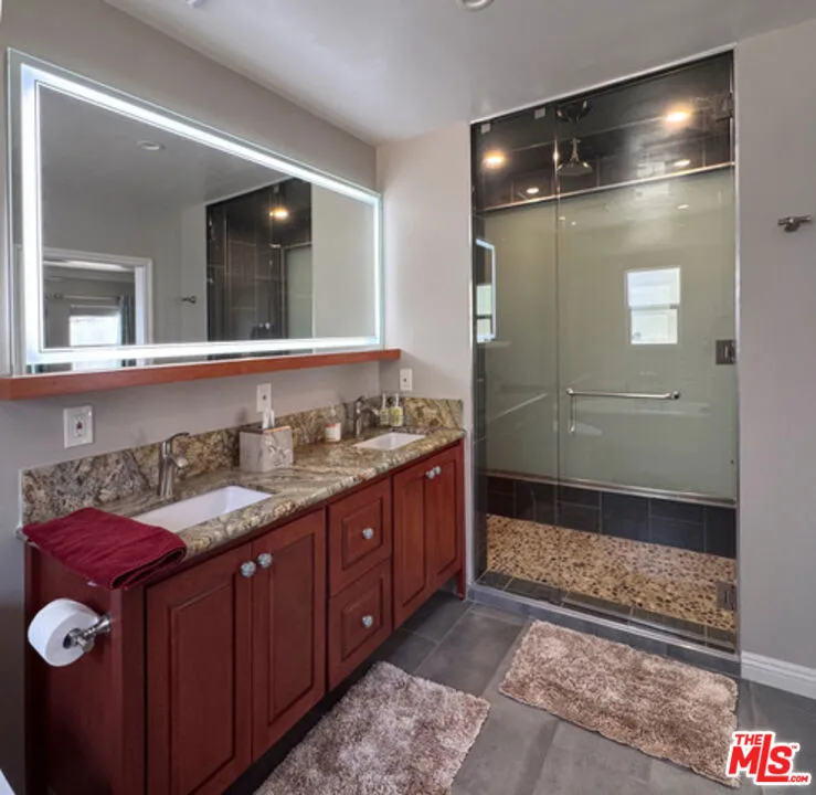 205 Quincy Avenue Long Beach, CA 90803