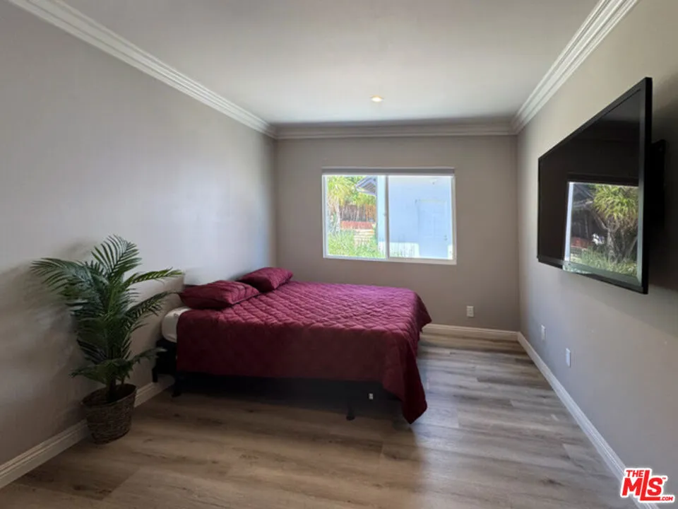 205 Quincy Avenue Long Beach, CA 90803