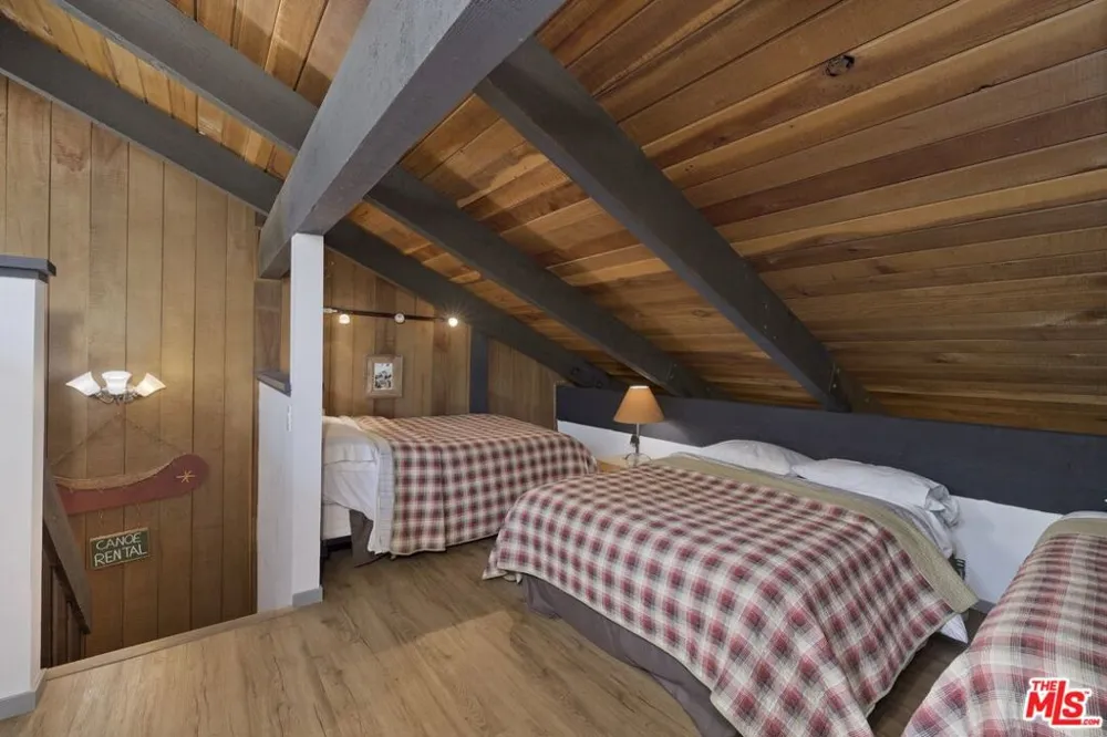 2113 Meridian Boulevard #148 Mammoth Lakes, CA 93546