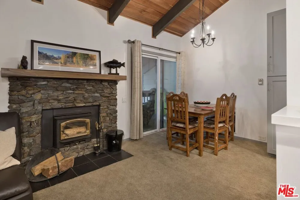 2113 Meridian Boulevard #148 Mammoth Lakes, CA 93546