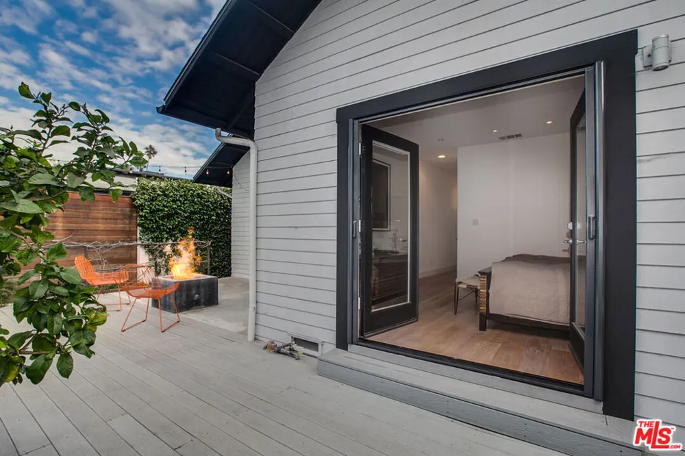 663 San Juan Avenue Los Angeles, CA 90291