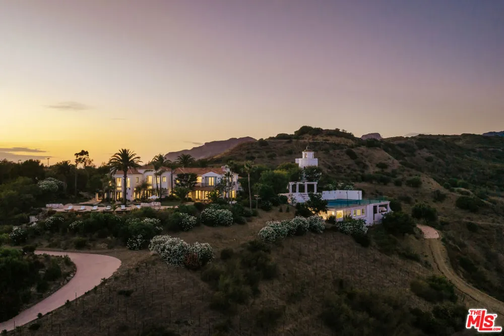 10502 Yellow Hill Road Malibu, CA 90265