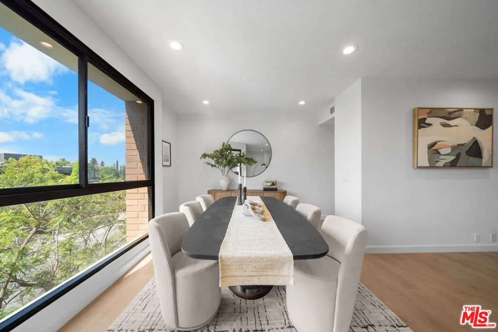 4477 Wilshire Boulevard #308 Los Angeles, CA 90010