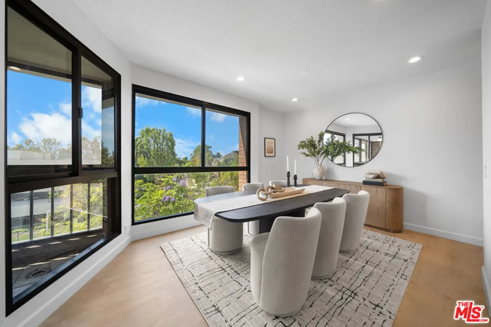 4477 Wilshire Boulevard #308 Los Angeles, CA 90010