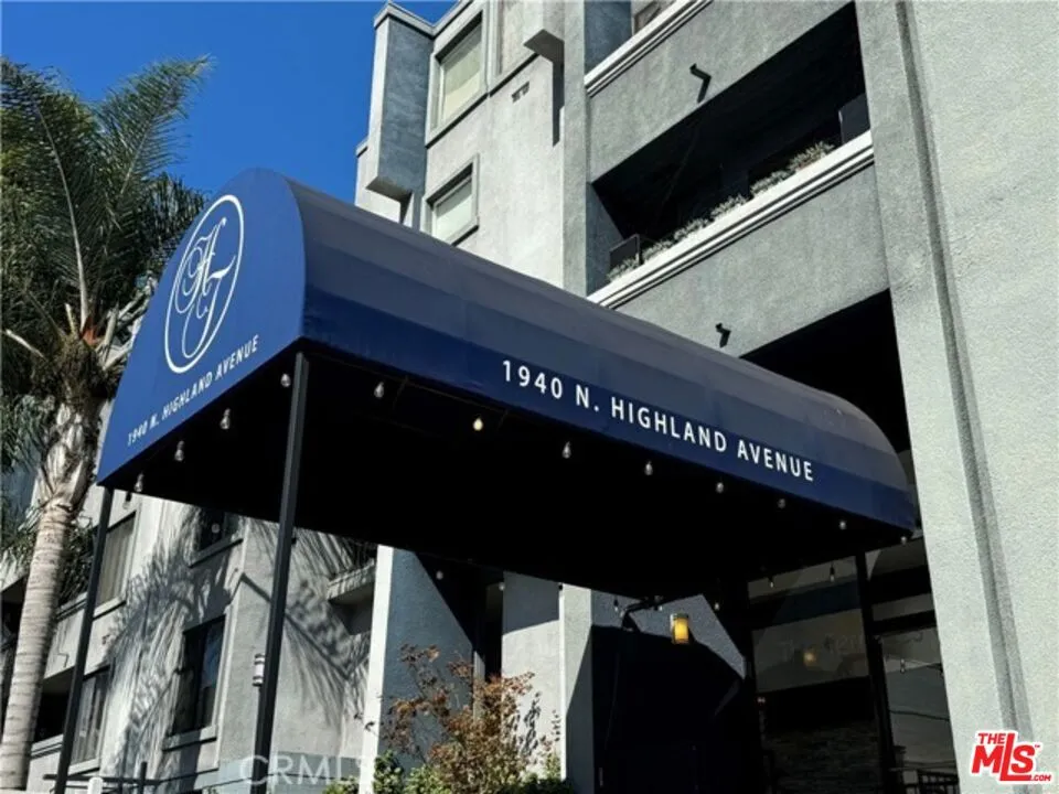 1940 Highland Avenue #42 Los Angeles, CA 90068