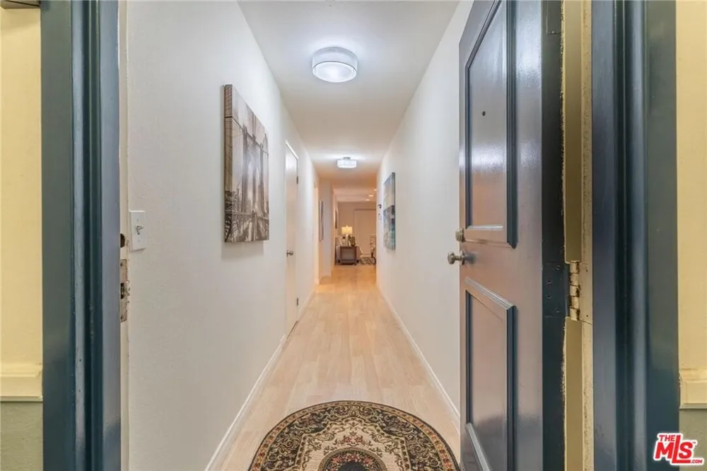 1940 Highland Avenue #42 Los Angeles, CA 90068
